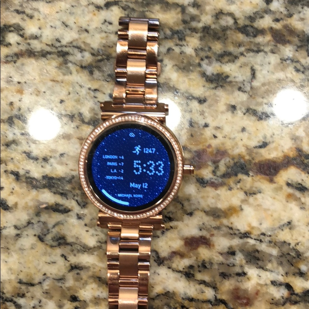 Michael Kors Access Watch